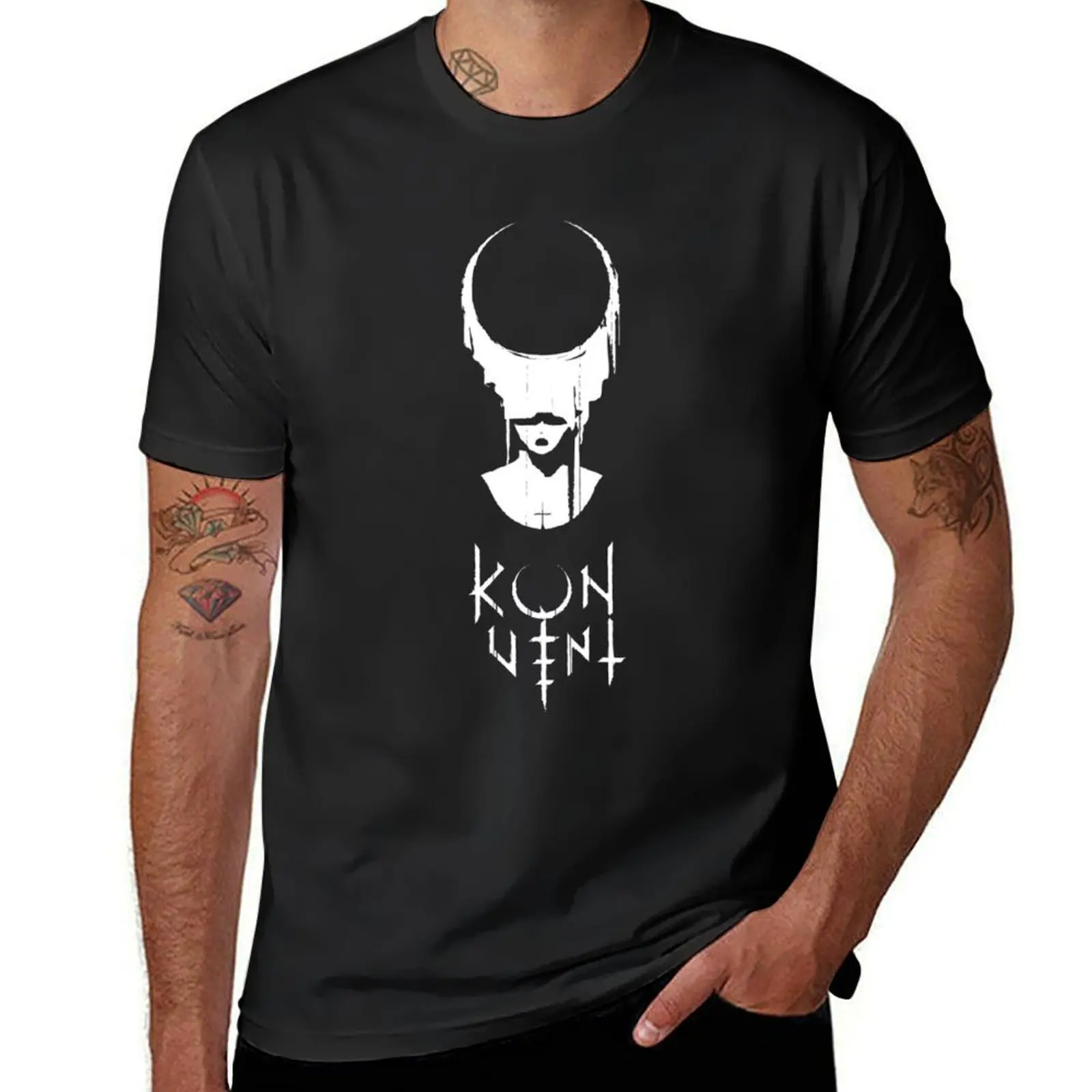 Konvent Logo Essential T-Shirt - Summer Clothing Essentials Men ulasan dan harga