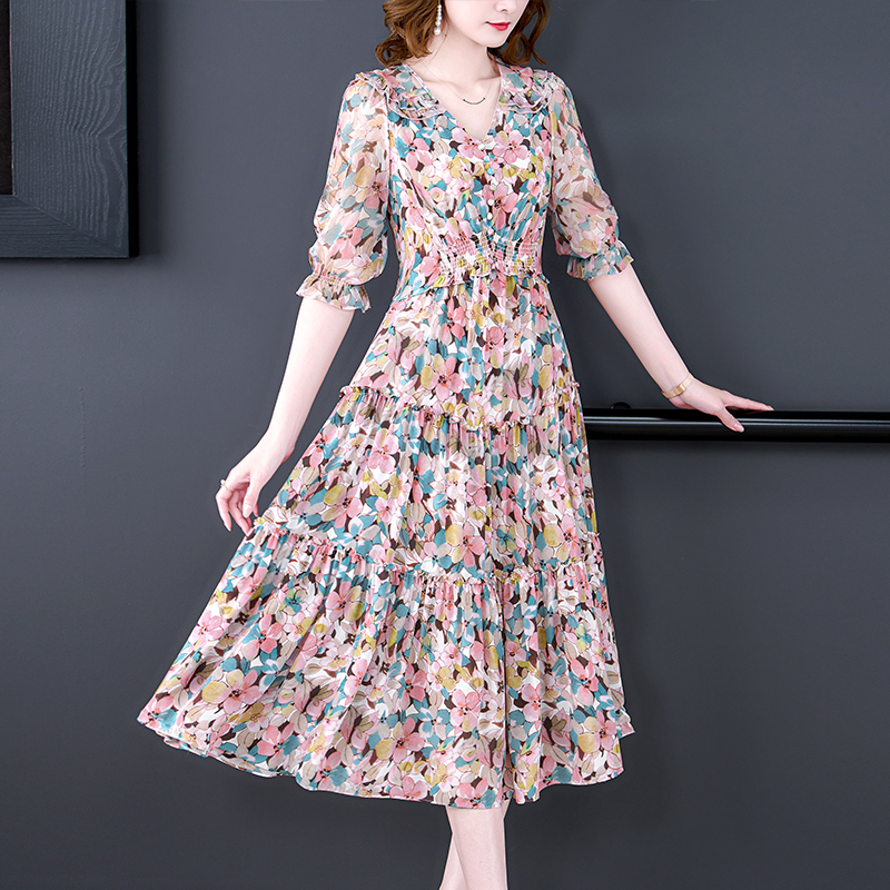 Summer Floral Natural Silk V-N - Sundress Midi Floral ulasan dan harga